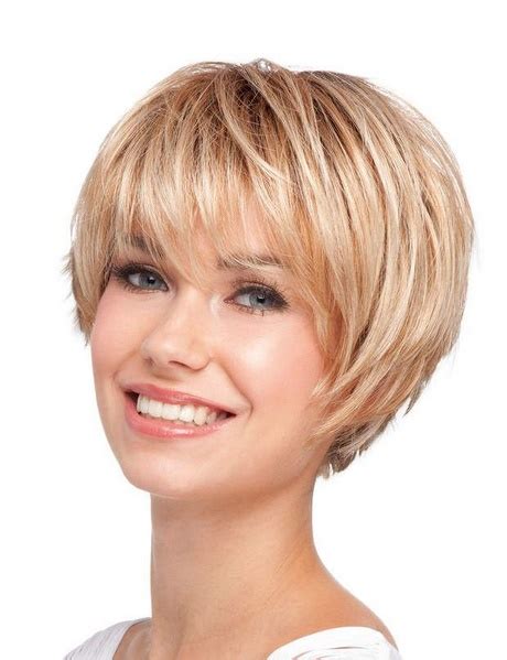 Il est vrai que, à mesure que nous vieillissons, nous avons tendance à préférer des coupe de cheveux court femme 60 ans 2020. Coupe cheveux dégradé effilé court