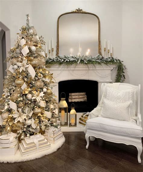 White And Gold Glam Christmas Decor Elegant Christmas Decor Glam