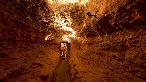 Cave Of The Winds In Niagara Falls New York Expedia