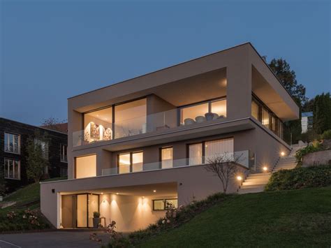 Den sensationellen ausblick über das tal. #Einfamilienhaus #Hanghaus # modern #Edelstahlpool ...