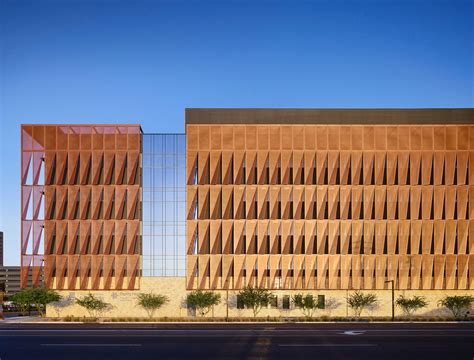 The University Of Arizona Cancer Center Zgf Architects