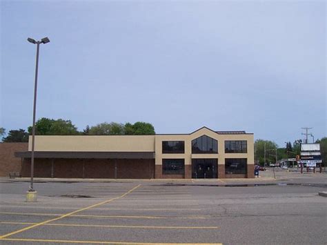 Former Loblawsquality Markets Erie Pa Justin Vickers