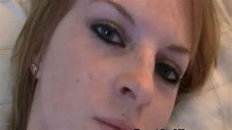 Sexy Redhead Loves Masturbating Her Wet Cunt Sex Video