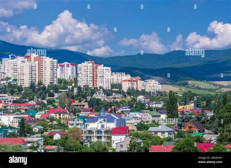 Ukraine Crimea Alushta Hi Res Stock Photography And Images Alamy