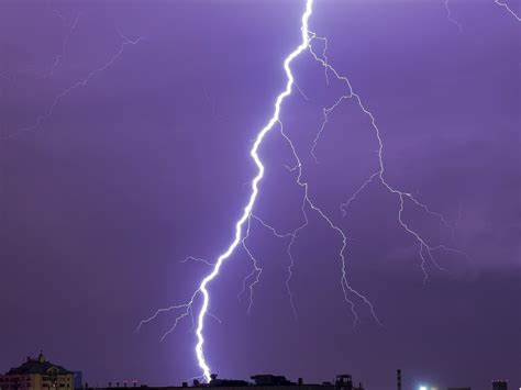 Brazil Lightning 709 Km Megaflash In Brazil Sets Longest Lightning