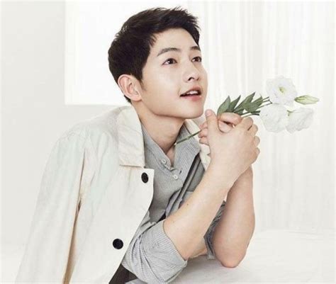 Korean actor, korean film industry includes many cute korean guys. Top 20 most handsome Korean actors 2017 | herinterest.com/