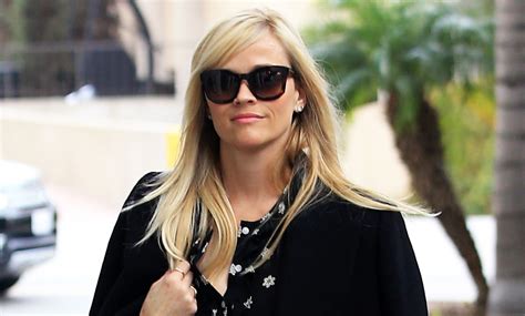 Reese Witherspoon Shares Adorable Selfie With Babe Ava Ava Phillippe Reese Witherspoon