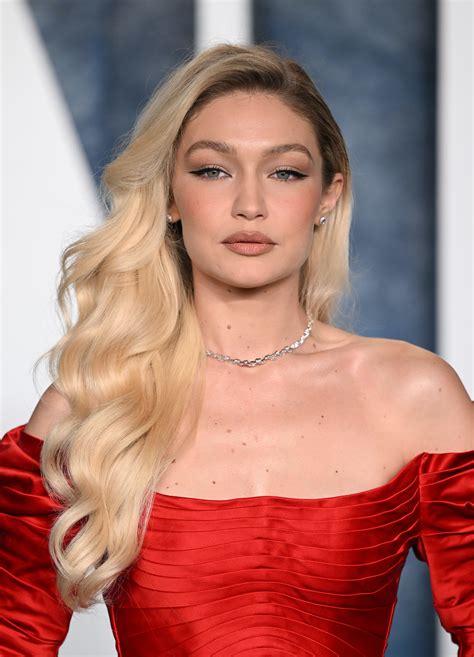 discover more than 155 gigi hadid hairstyle latest poppy