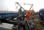 India train derailment leaves scores dead near Kanpur - CBS News