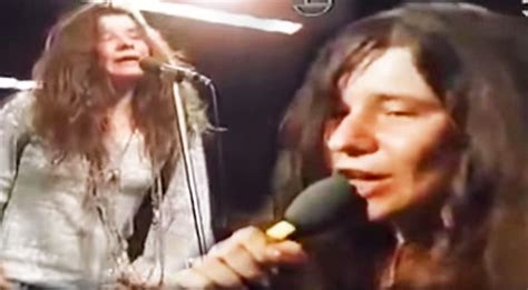 Janis Joplin Dazzles Crowd With Riveting Performance Of Summertime