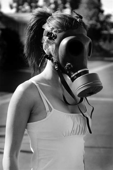 Pin By Pernot Sylvain On Masks Gas Mask Girl Gas Mask White Face Mask