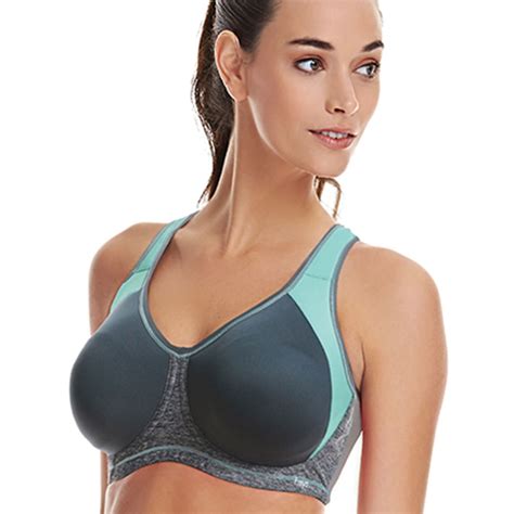 Best Bra After Breast Reduction Cosmetic Surgery Tips