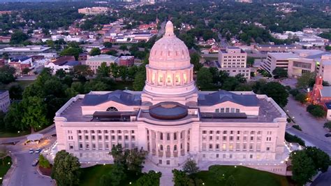 Jefferson City Missouri State Capitol 4k Drone Youtube