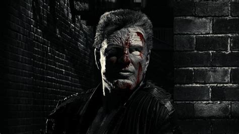 Marv Returns For Sin City A Dame To Kill For Bloody Disgusting