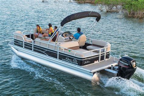 Sun Tracker Boats Recreational Pontoons 2017 Party