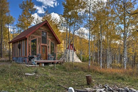 6 Beautiful Colorado Cabins For A Mountain Getaway Streets And Stripes