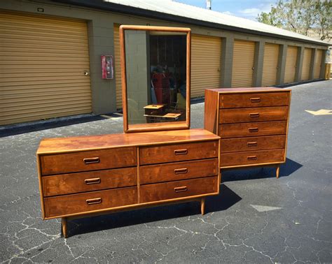 Looking for ideas for your bedroom? SOLD - Mid Century Modern Lane Acclaim Bedroom Set ...