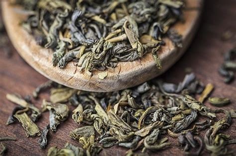 Green tea before bed boosts the quality & quantity of sleep & after waking up gives a fresh feel & energy the rest of the day. Does Tea Go Bad? How Long Does Loose Tea Last? - Ecooe Life