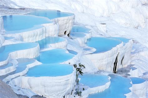 Spectacular Pamukkale Thermal Pools In Turkey The