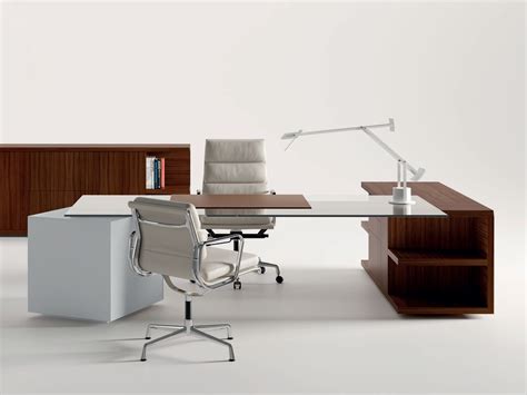 on1 030 executive desk one collection by aridi design gabriel teixidó
