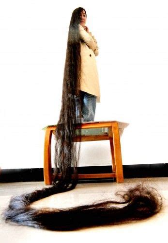 Woman With The Longest Hair Dai Yueqin Worlds Longest Hair Long