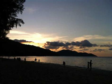 Kami memilih pulau pinang untuk bercuti. Bercuti di Batu Ferringhi, Pulau Pinang | Percutian Bajet