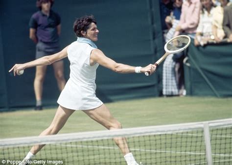 How Martina Navratilova And Margaret Court Went To War Daily Mail Online
