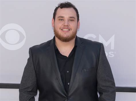Find luke combs tour schedule, concert details, reviews and photos. Luke Combs Looking Forward to Buying a House After Scoring ...