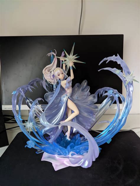 Emilia Crystal Dress Ver 17 Scale Figure Rezero Starting Life In