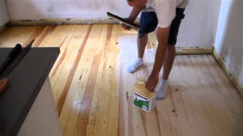 Waterbase Seal Coat On A Distressed Wood Floor Youtube