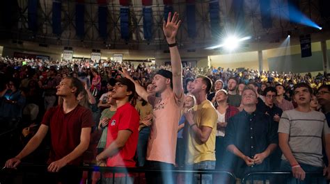 Republicans Can Count On Evangelicals For The Midterms But Later