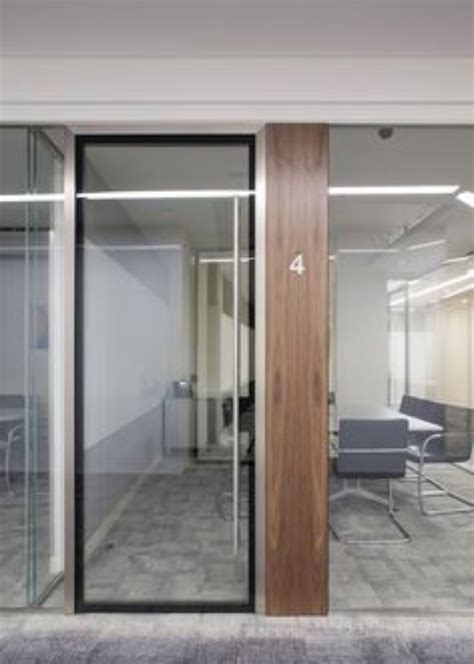 25 Beautiful Contemporary Offices That Combine Glass And Wood Feed My