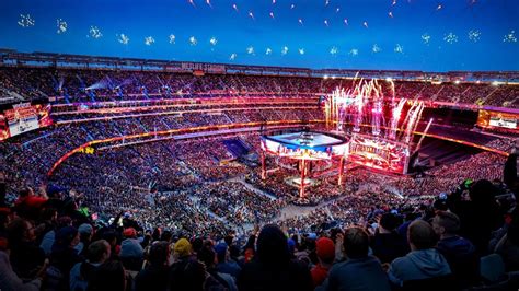 L'evento si svolgerà in due date, il 10 aprile e l'11 aprile 2021, al raymond james stadium di tampa (florida). WWE: Quanti fan potranno assistere a Wrestlemania 37 dal ...