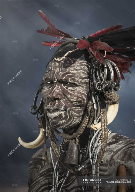 Mann Des Mursi Stammes Omo Valley Thiopien Identit T Person Stock Photo