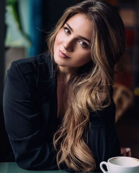 Jessica Hartel Fashion And Beauty In 2020 Beautiful Girl Face Portrait Photography Women