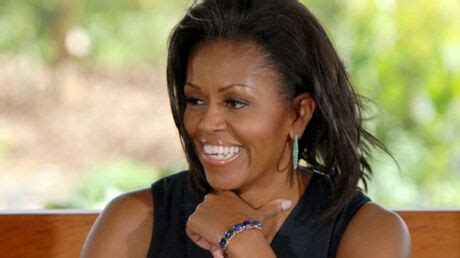 Michelle Obama dépense 38 000 euros en lingerie Voici