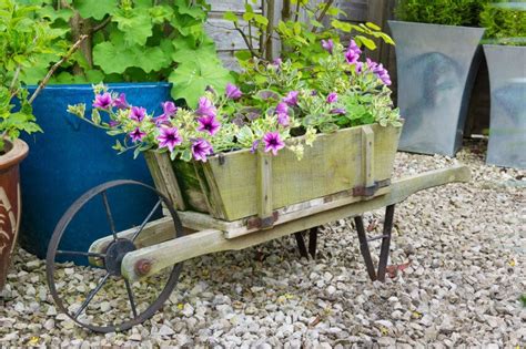 27 Wheelbarrow Flower Planter Ideas For Your Yard Home Stratosphere