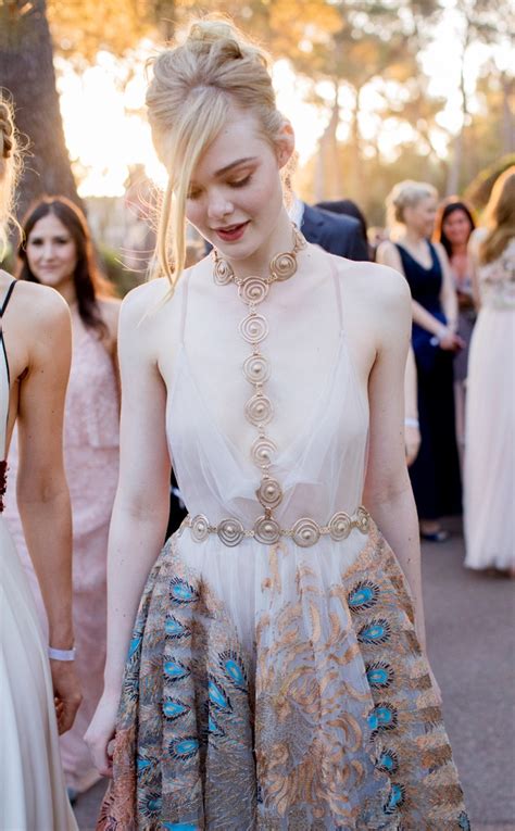 Elle Fanning From Body Chains The Cool Girl Way E News