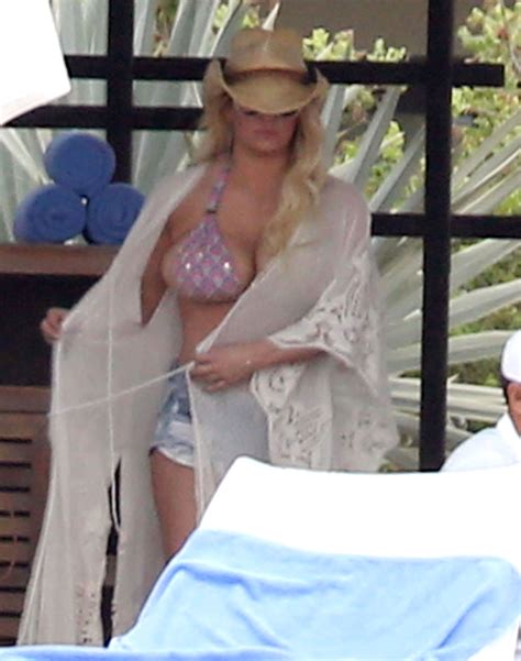 Naked Jessica Simpson Added 07192016 By Bot