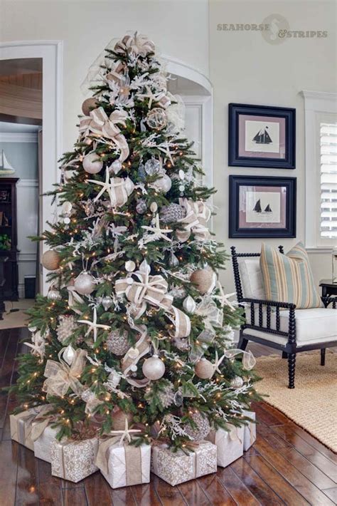 Items needed for christmas tree decorations can be found in various colors. 30 Brilliant coastal chic Christmas tree decorating ideas ...