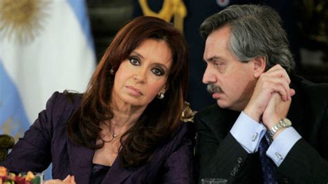 Al menos en los tres gobiernos del matrimonio kirchner. Fernández double act turns the tables in Argentina's ...