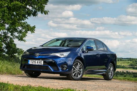 New Toyota Avensis Full Details Carbuyer