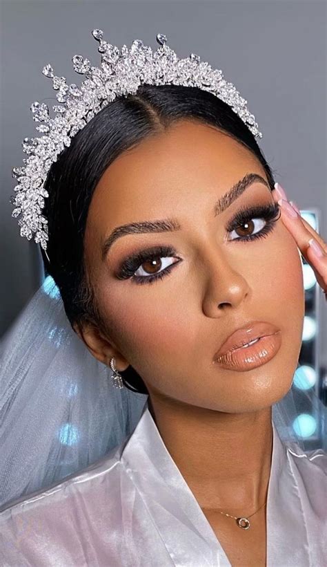 20 Wedding Makeup Looks For Brunettes Nude Makeup Look For Bridal With Brown Eyes
