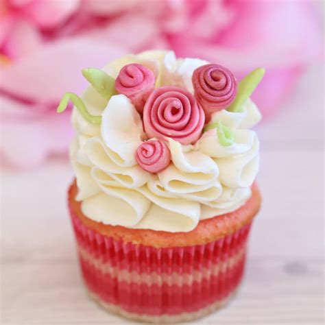 Easy Fondant Flower Cupcakes Laptrinhx News