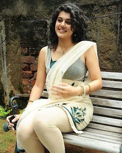 Desi Actress Tapsee Hot Panjabi Photos Mallu Joy