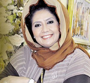Parents who divorced when she was just five years old. 10 Successful Entrepreneur: Datuk Maznah Hamid