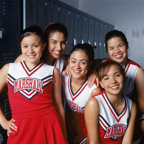 Daisy The Head Cheerleader From “gotta Kick It Up ” Is Now A Gorgeous Grown Up