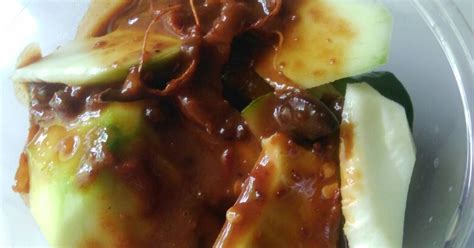 However, other kind of meat such as beef, chicken or seafood might be used as well. 710 resep bumbu rujak buah enak dan sederhana - Cookpad