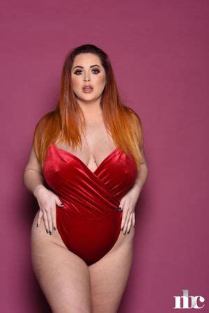 Lucy Vixen Red Bodysuit Nothing But Curves Free Naked Picture Gallery