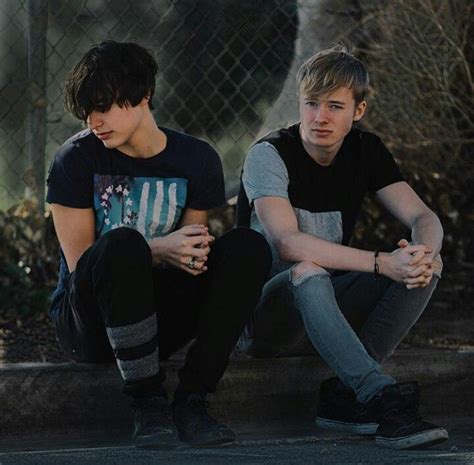 sam and colby i m falling to pieces cause i can t handle them sam and colby pinterest